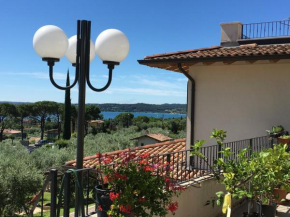 Отель Agriturismo Nonna Bettina  Монига Дель Гарда